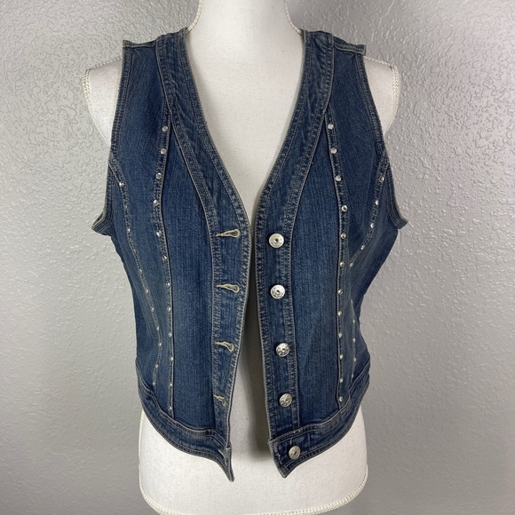 Cute Denim Vest - Picture 7 of 8